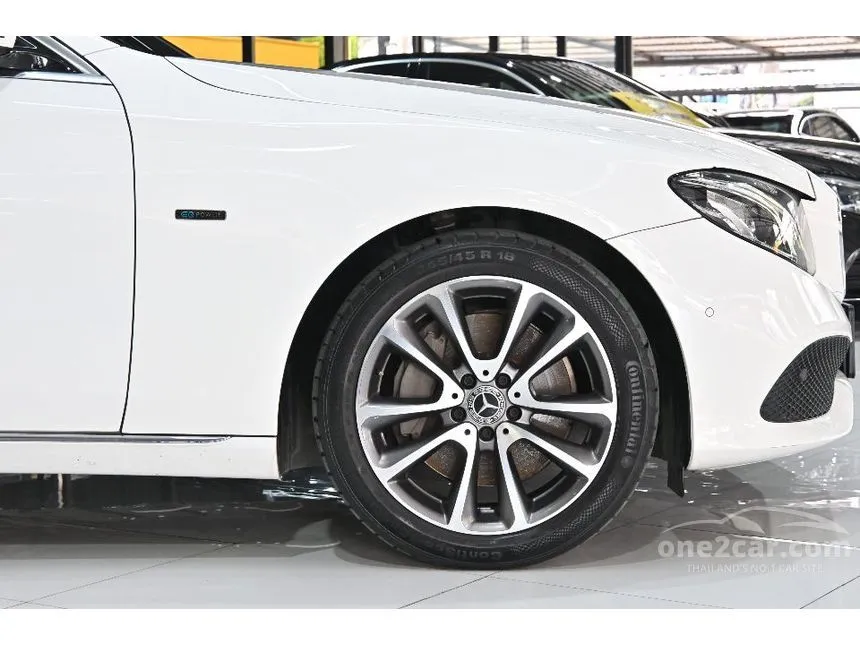 2020 Mercedes-Benz E350 e Avantgarde Sedan