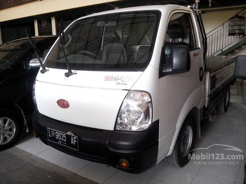 Jual Mobil  KIA Big Up  2009 K2700 2 7 di Jawa  Timur  Manual 