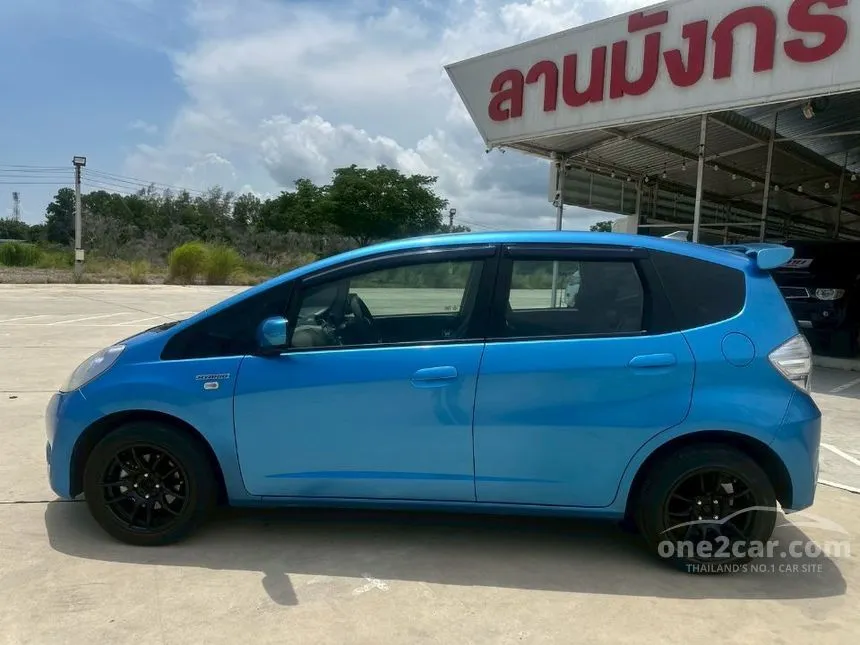 2014 Honda JAZZ Hybrid Hatchback