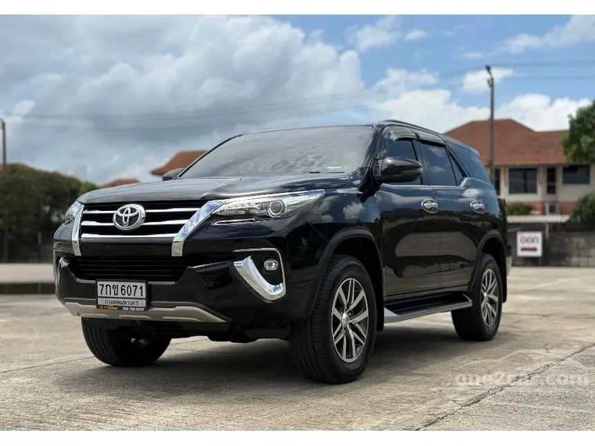 2018 Toyota FORTUNER V SUV