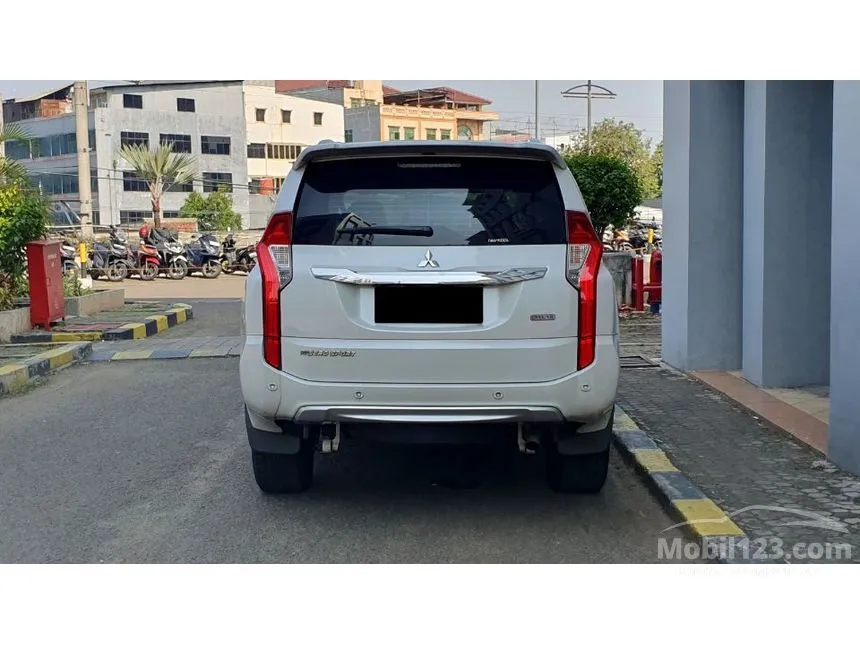2019 Mitsubishi Pajero Sport Dakar 4X2 SUV