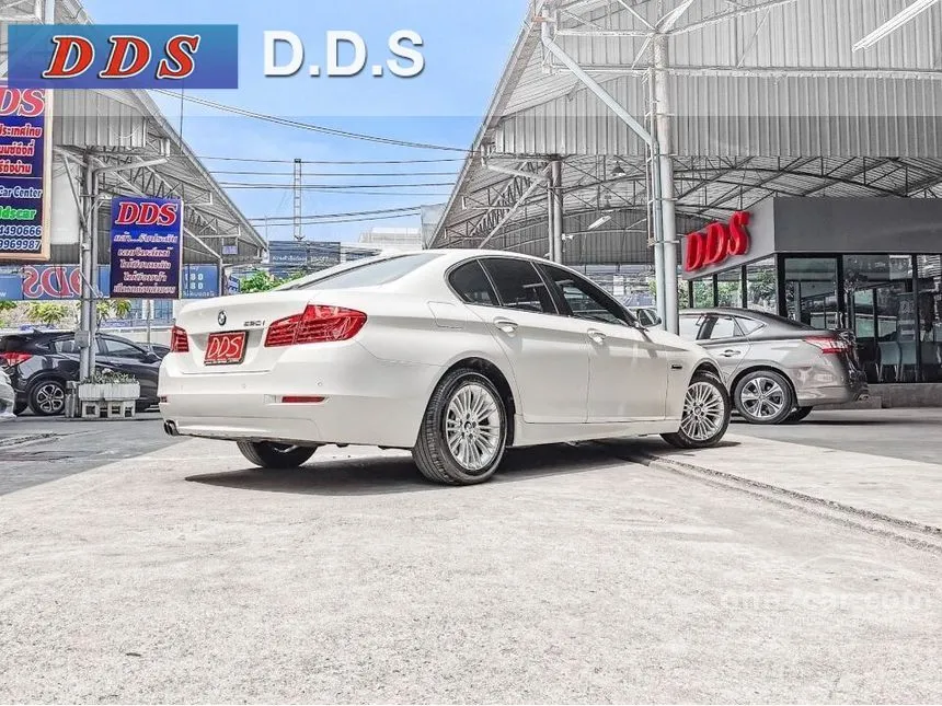 2015 BMW 520i Sedan