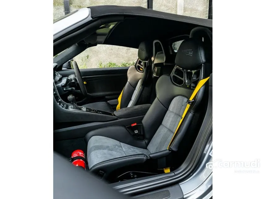 2025 Porsche 718 Spyder RS Convertible