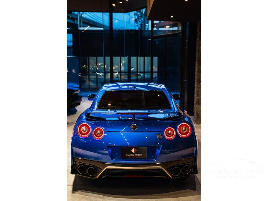2020 Nissan GT-R Premium Luxury Coupe