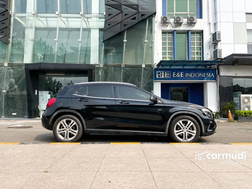 2014 Mercedes-Benz GLA200 Urban SUV