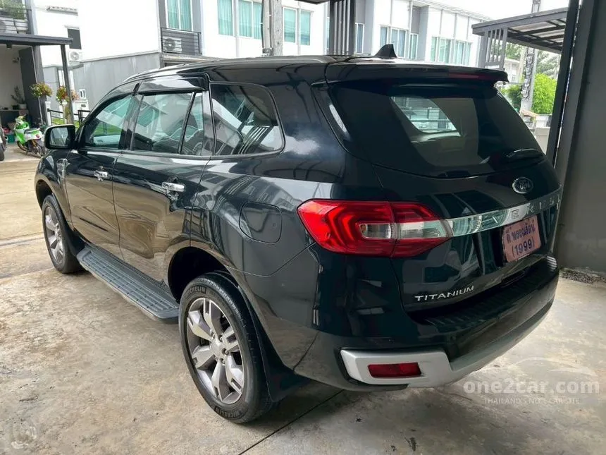 2016 Ford EVEREST Titanium SUV
