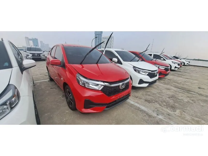 Jual Mobil Honda Brio 2024 E Satya 1.2 di Jawa Timur Automatic Hatchback Merah Rp 185.800.000