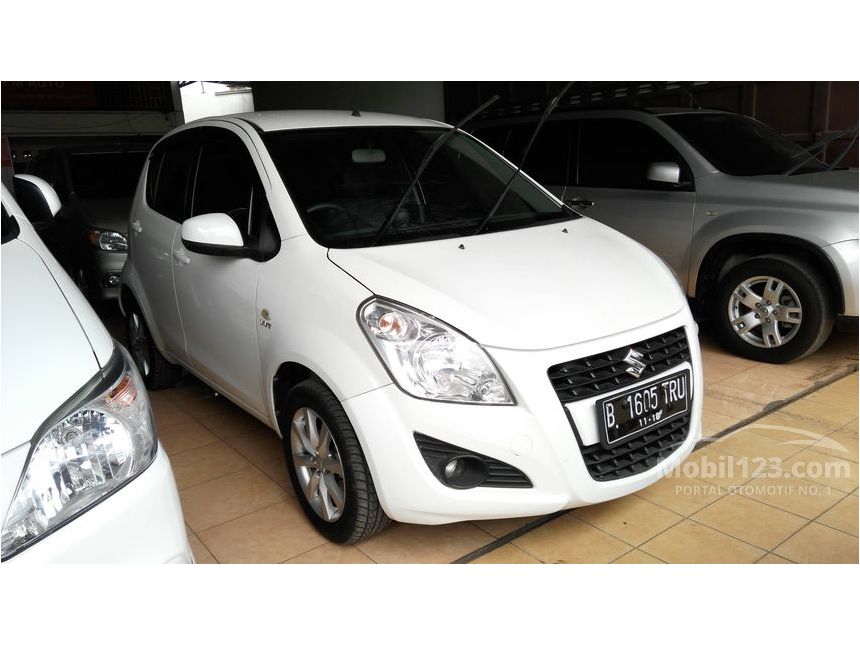 Jual Mobil Suzuki Splash 2013 A5B 1.2 di Jawa Barat 