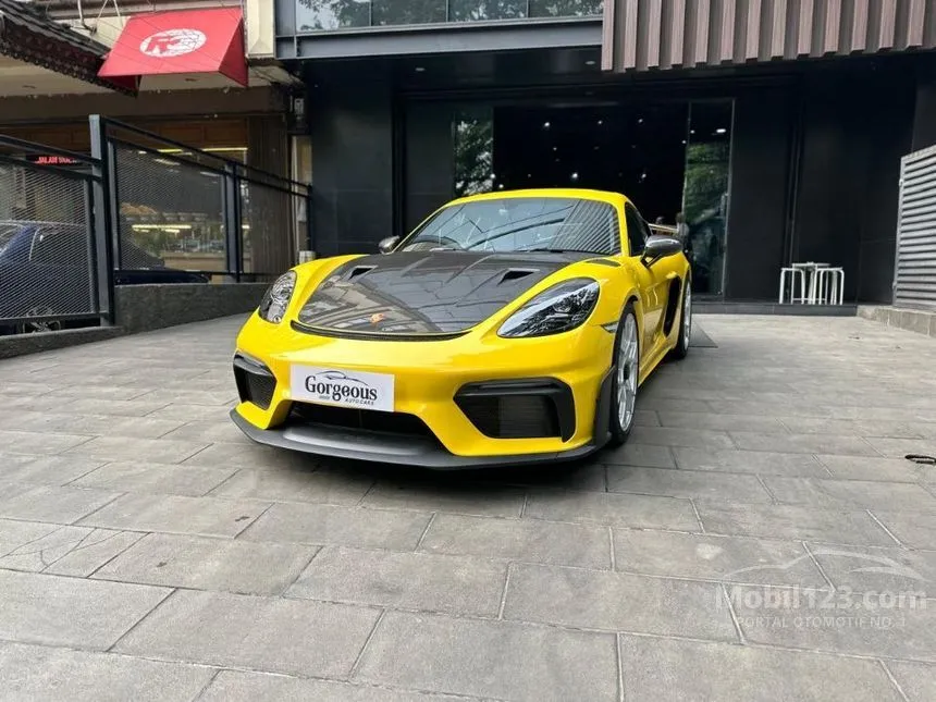 2024 Porsche 718 Cayman GT4 RS Coupe