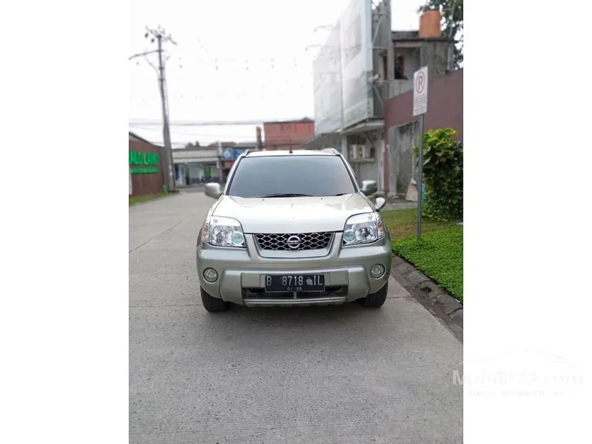 Jual Mobil Nissan X