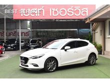 2017 Mazda 3 2.0 (ปี 14-17) S Sports Hatchback