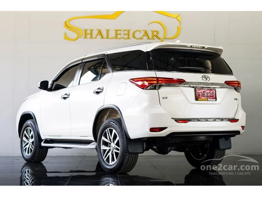 2019 Toyota Fortuner V SUV