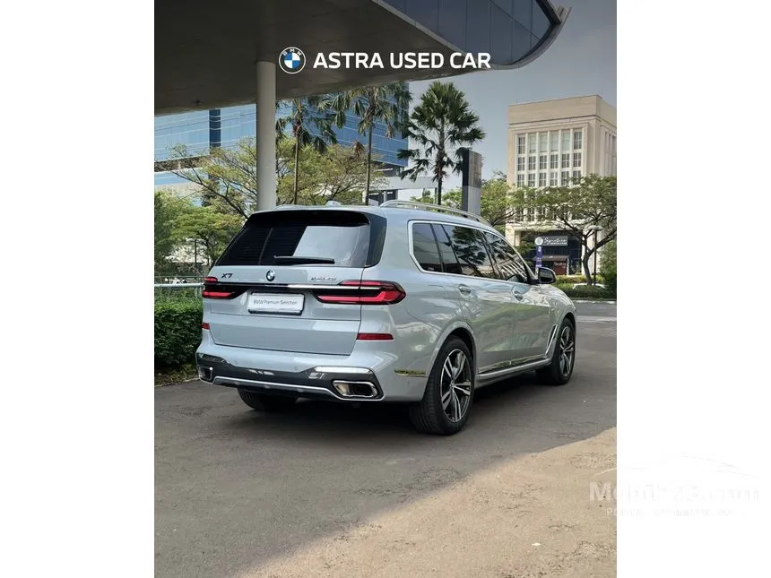 2025 BMW X7 xDrive40i M Sport SUV