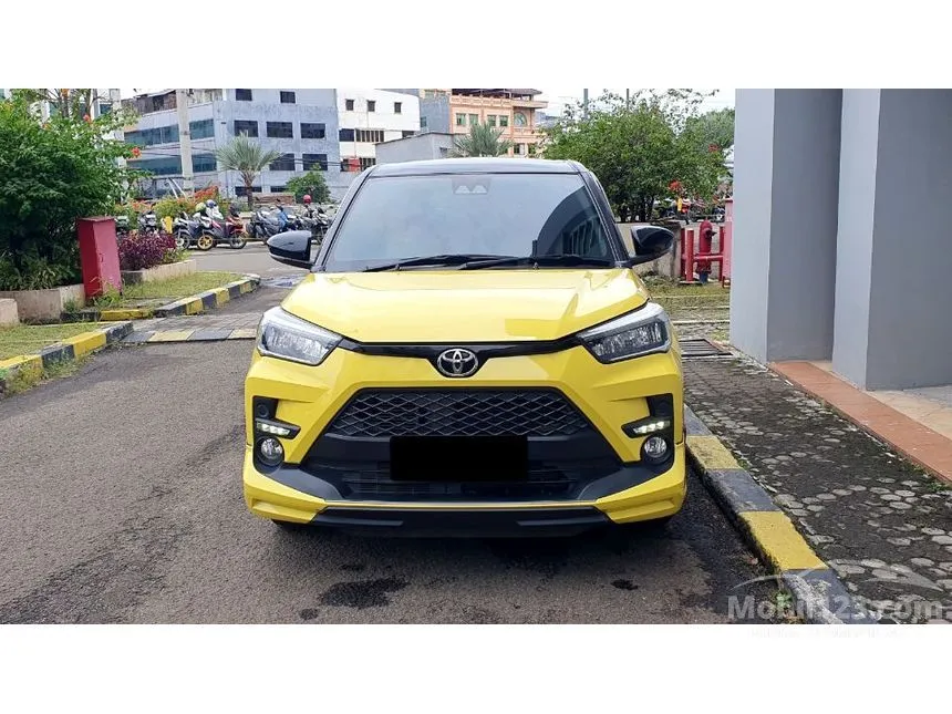 Jual Mobil Toyota Raize 2021 GR Sport TSS (1 Tone) 1.0 di DKI Jakarta Automatic SUV Kuning Rp 199.000.000