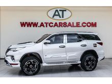 2015 Toyota Fortuner 2.8 (ปี 15-18) V SUV