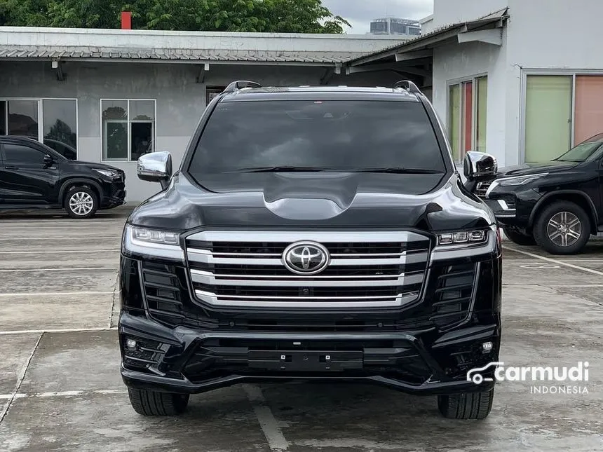 2026 Toyota Land Cruiser 300 VX-R SUV