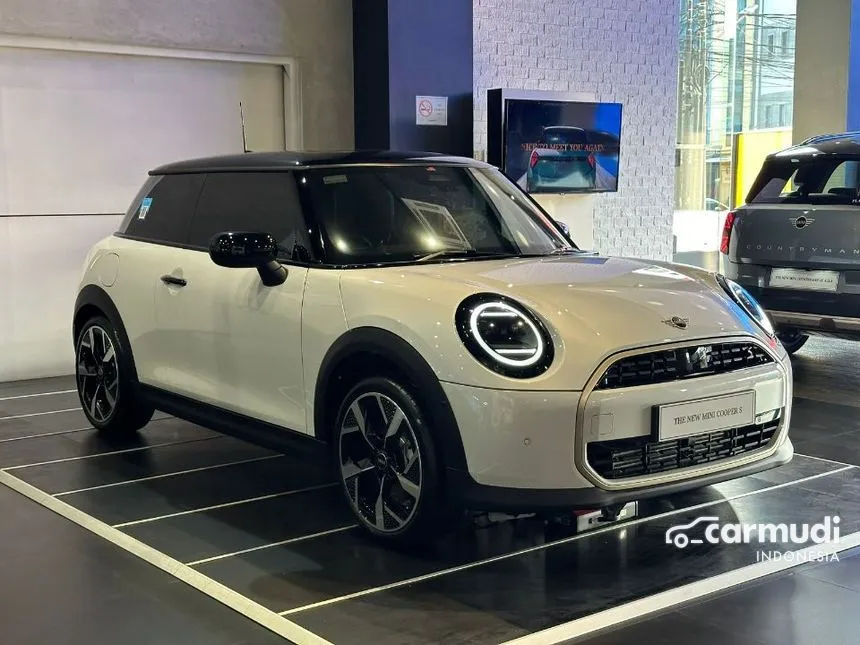 Jual Mobil MINI Cooper 2024 S 3 Door 2.0 di DKI Jakarta Automatic Hatchback Putih Rp 1.160.000.000