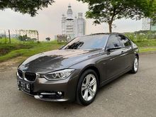 2013 BMW 320i 2.0 Sport Sedan