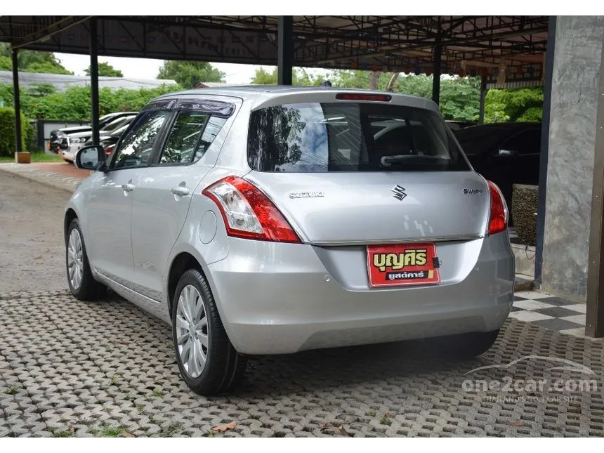 2013 Suzuki SWIFT GLX Hatchback