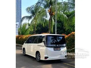 2022 Toyota Voxy 2.0 MPV