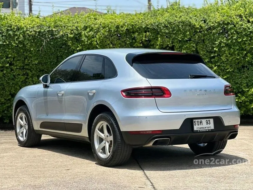 2016 Porsche MACAN SUV