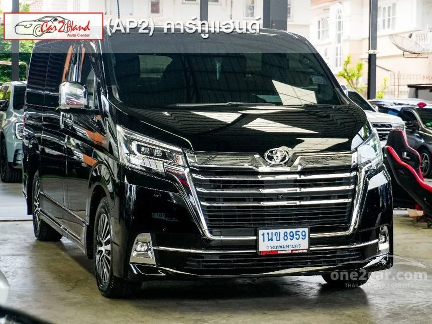 2021 Toyota Majesty Premium Van