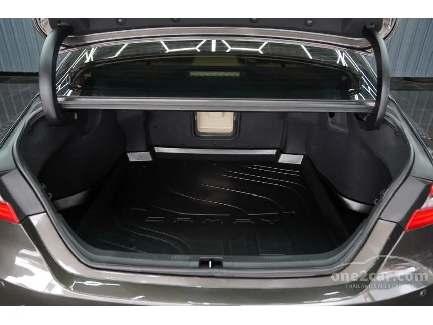 2022 Toyota CAMRY Premium Sedan