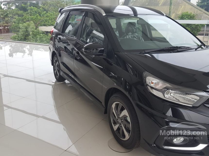 Jual Mobil Honda Mobilio  2021  RS  1 5 di DKI Jakarta 