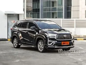 2023 Toyota Kijang Innova Zenix 2.0 Q HV TSS ( Premium Color) MPV