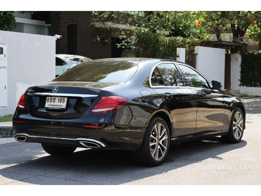 2022 Mercedes-Benz E300 e Avantgarde Sedan