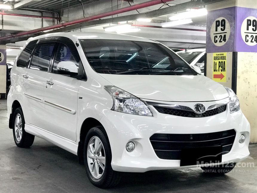 Jual Mobil  Toyota Avanza  2012 Veloz  1 5 di DKI Jakarta 