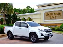 2016 Isuzu D-Max 3.0 CAB-4 (ปี 11-17) Vcross Z-Prestige Pickup MT