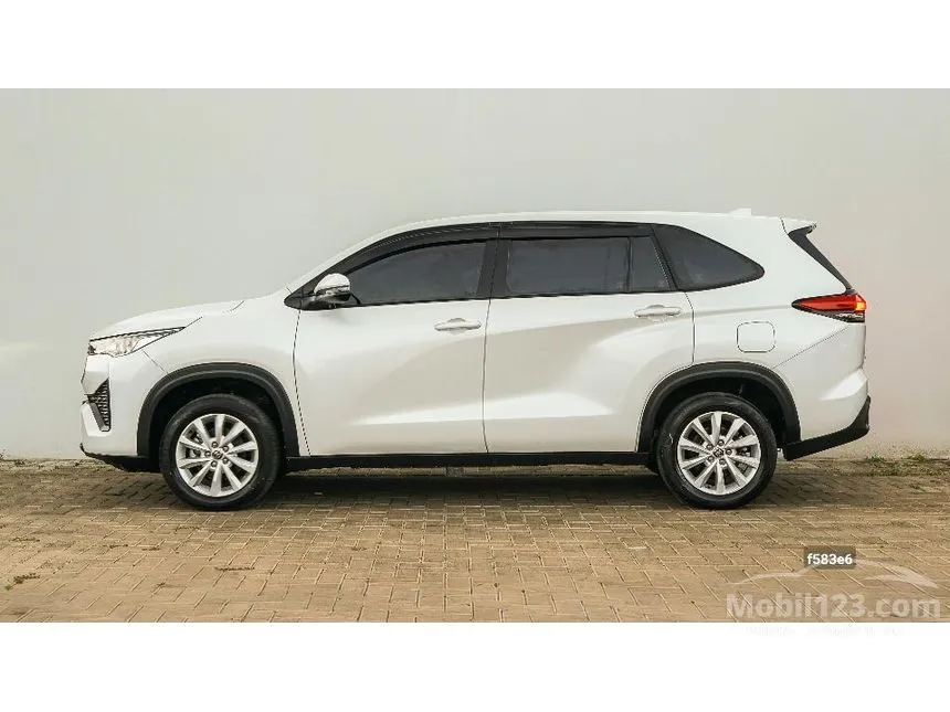 2023 Toyota Kijang Innova Zenix V (Premium Color) MPV