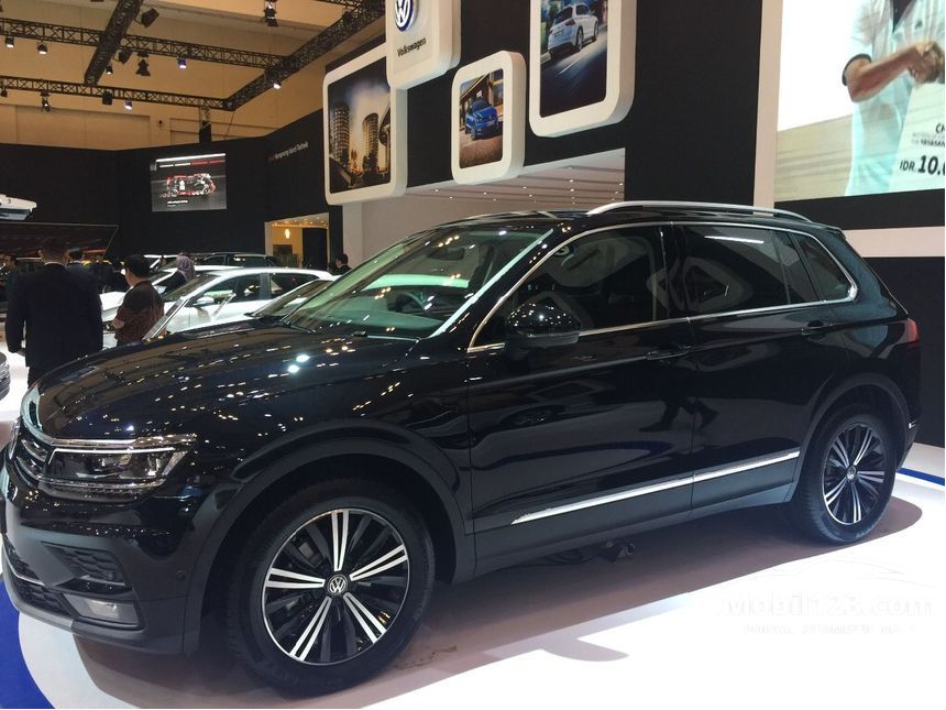 Vw Suv 2017 >> 2017 Volkswagen Tiguan 1 4 Tsi Suv Vw Suv 2017 >> 2017 Volkswagen Tiguan 1 4 Tsi Suv
