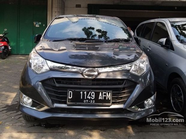 Daihatsu Sigra Mobil Bekas Baru dijual di Bandung Jawa 