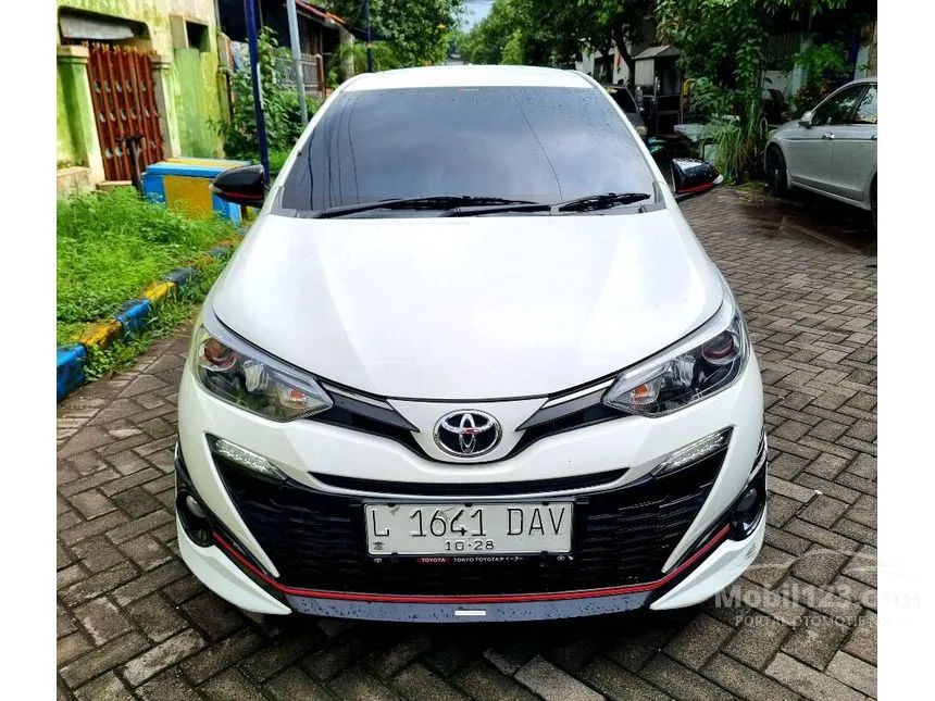 Jual Mobil Toyota Yaris 2018 TRD Sportivo 1.5 di Jawa Timur Automatic Hatchback Putih Rp 218.000.000