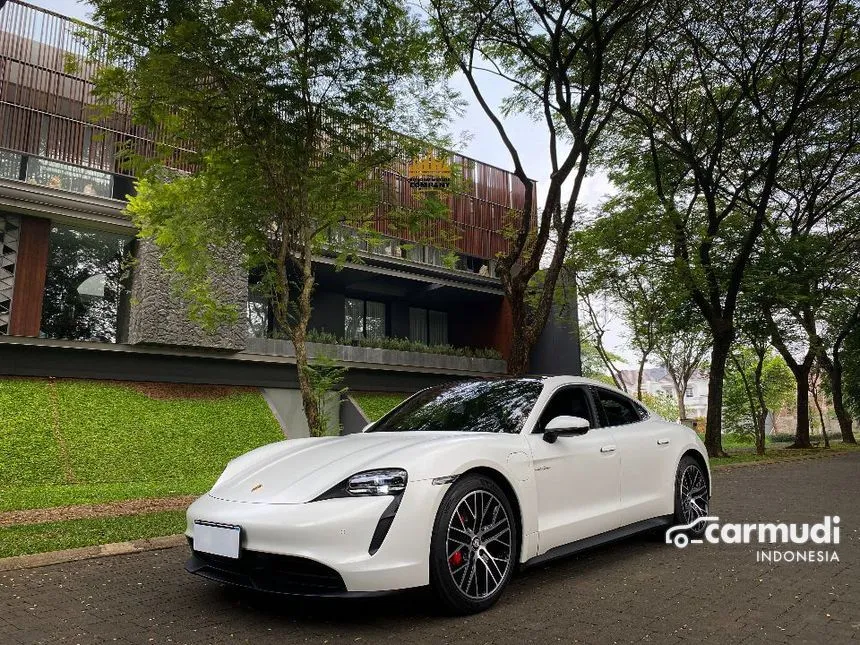 2021 Porsche Taycan 4S Performance Battery Sedan