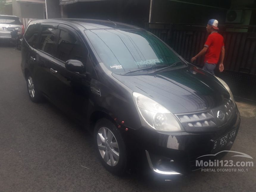 Jual Mobil  Nissan  Livina 2009 XR 1 5 di Jawa  Barat  Manual 