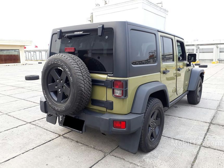 Jual Mobil  Jeep Wrangler 2013 Rubicon  3 6 di DKI Jakarta  