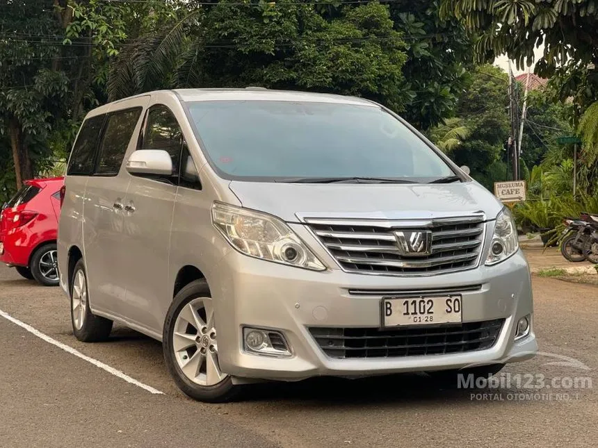 2012 Toyota Alphard G MPV