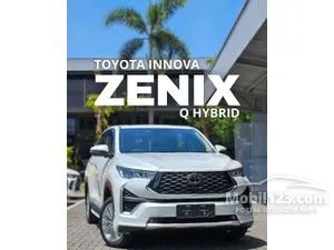 2025 Toyota Kijang Innova Zenix 2.0 Q HV TSS ( Premium Color) MPV