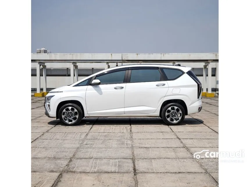 2022 Hyundai Stargazer Prime MPV