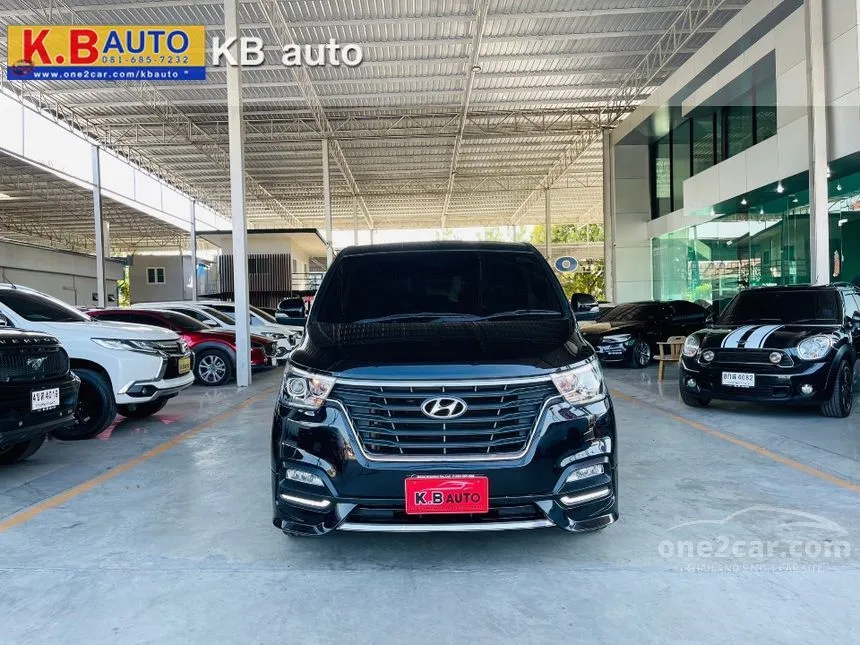2022 Hyundai H-1 Elite Van