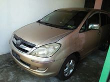 2005 Toyota Kijang Innova 2.5 E MPV