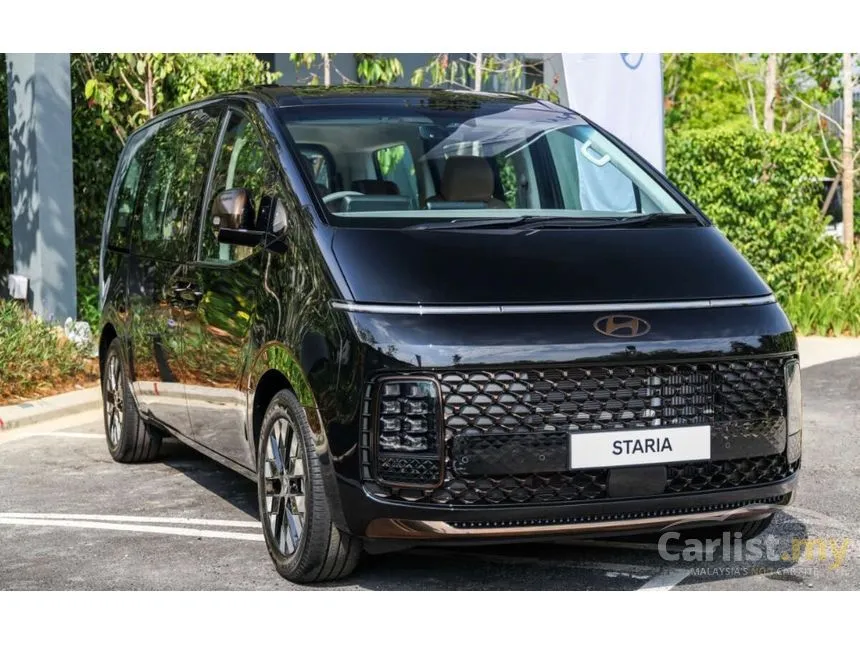 2025 Hyundai Staria Style (10-seater) MPV