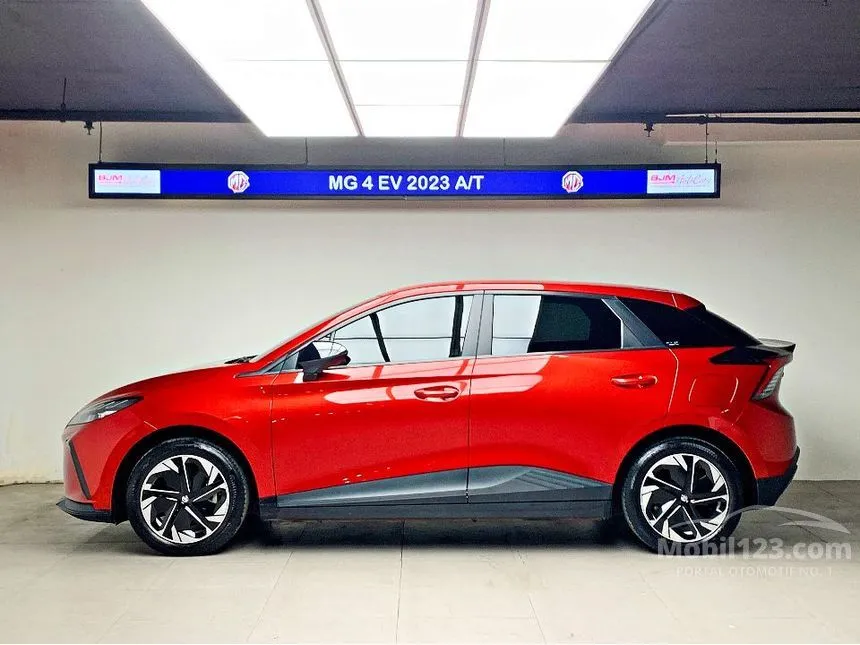 2023 MG 4 EV Ignite Hatchback