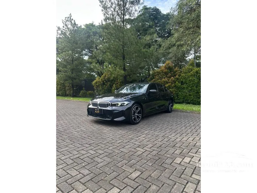 2024 BMW 320i M Sport Sedan