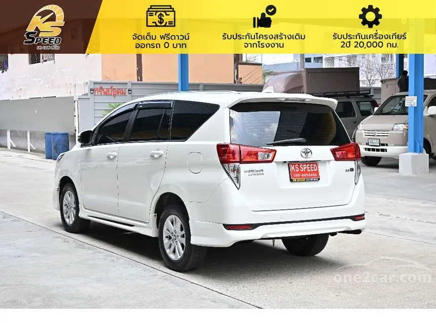 2019 Toyota INNOVA Crysta G Wagon