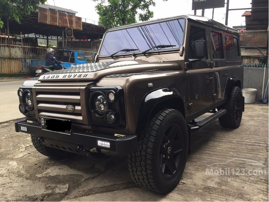 Jual Mobil Land Rover Defender 2015 110 2.2 di DKI Jakarta 