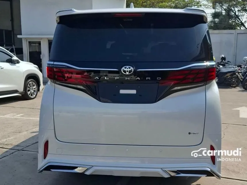 2024 Toyota Alphard HEV Modellista MPV